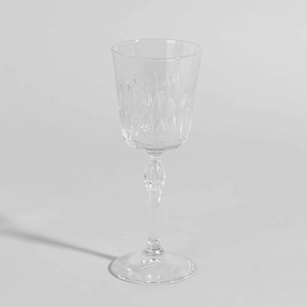 Petit verre à pied en verre transparent