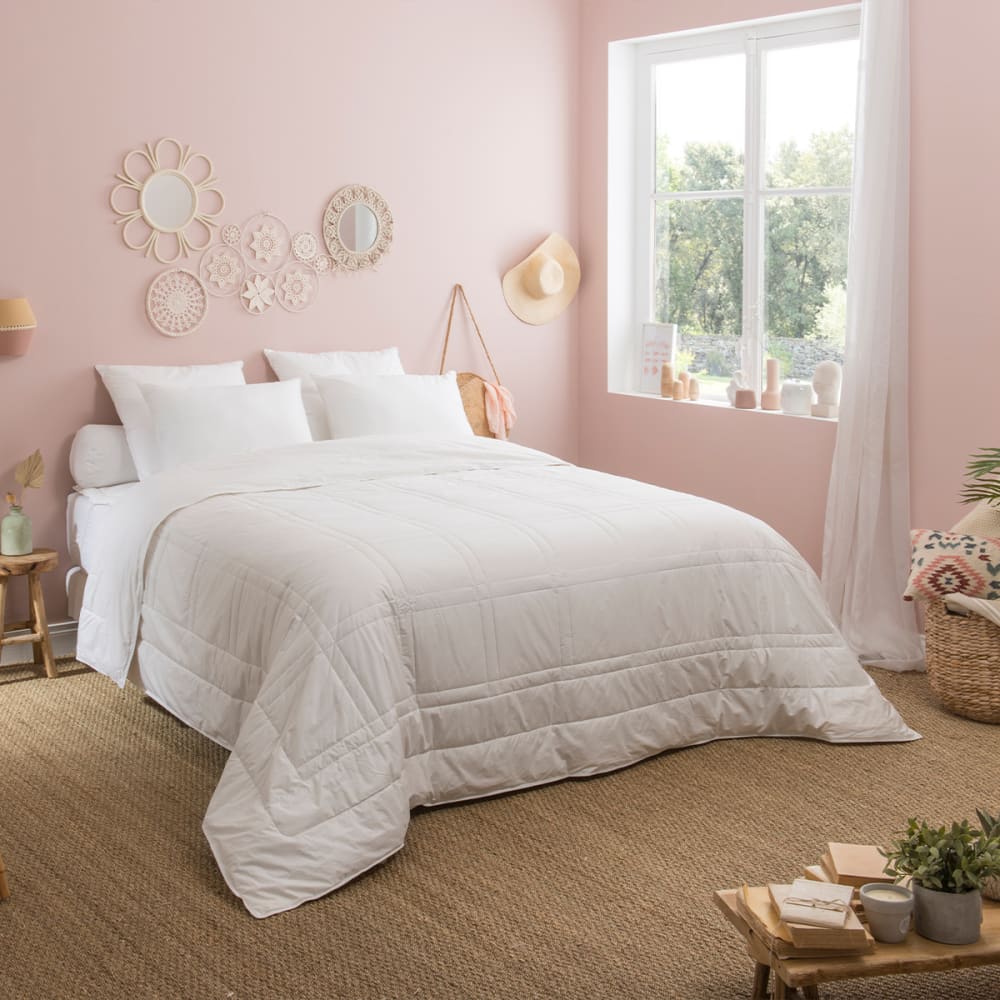 Couette garnissage 100% soie légère 200x200 cm