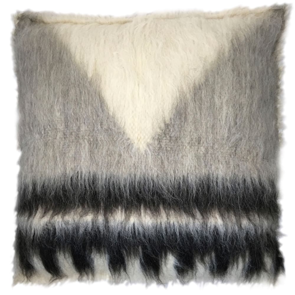 Coussin triangle 100% laine noir et blanc cassé 50x50