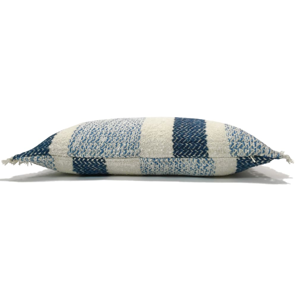 Cojín azul granulado acrílico y lana 35x60 - Maisons du Monde