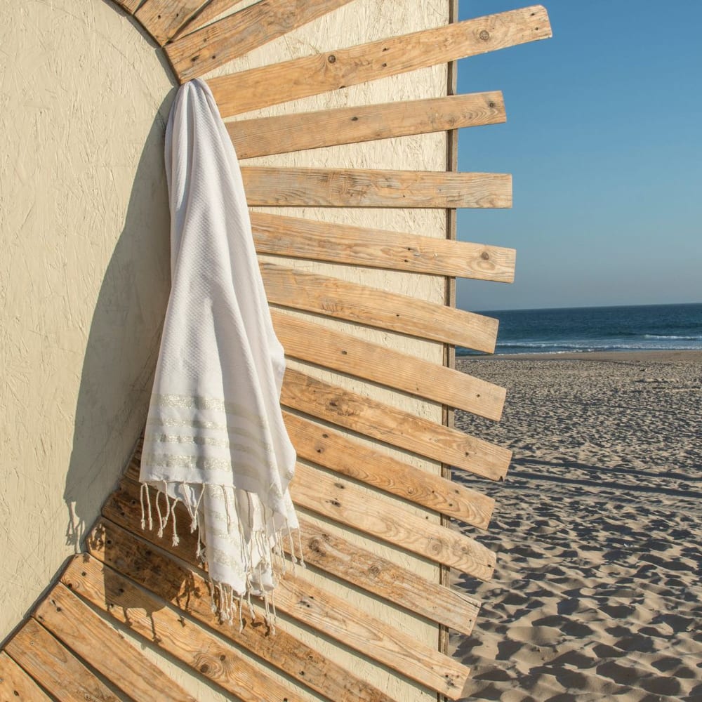 Fouta nid d'abeille coton 100x200 blanc & argent - Maisons du Monde