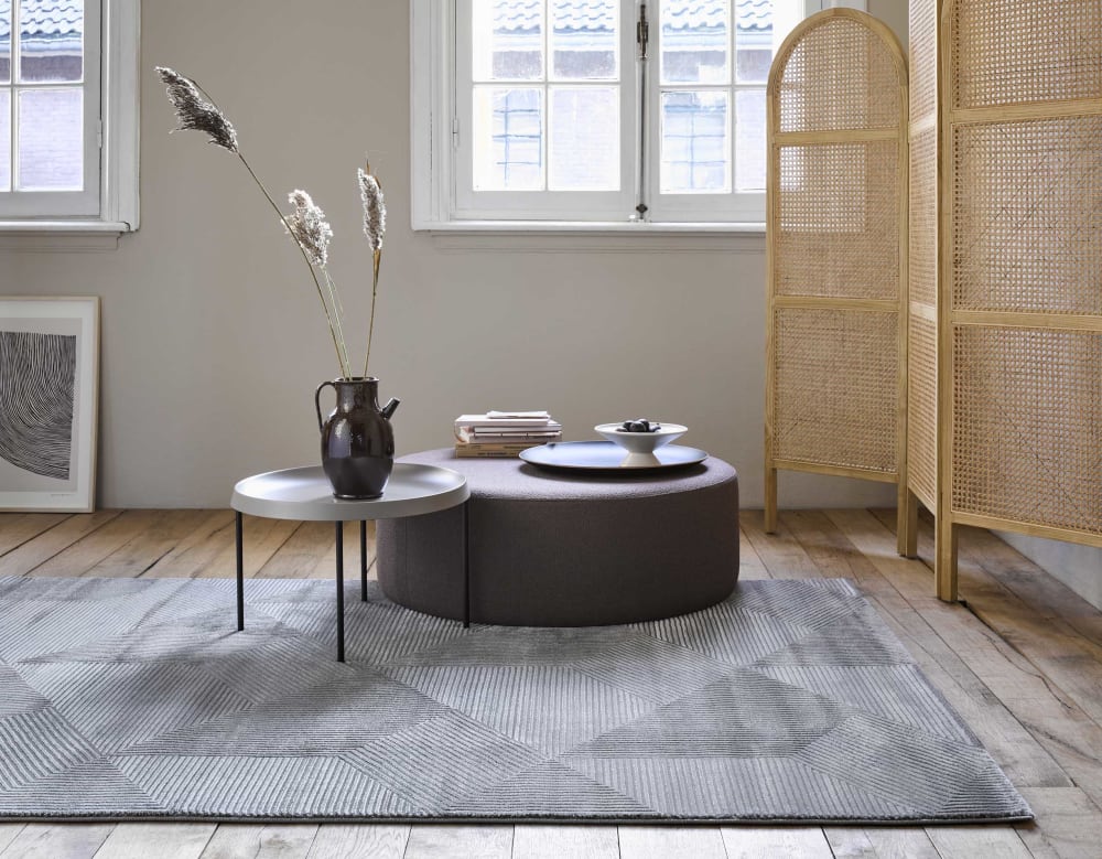 Tapis motif géométrique à relief gris taupe 170x120