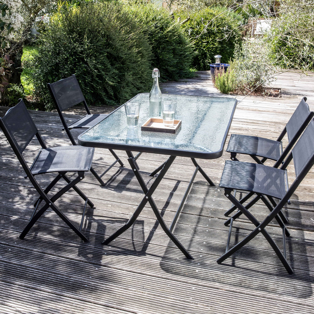 Table de jardin et 4 chaises pliantes en acier et verre noir - Maisons du Monde