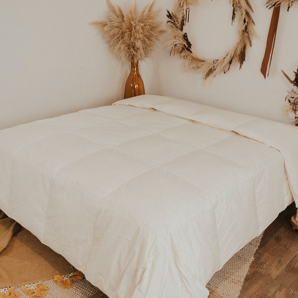 Couette duvet et plumes chaude blanc 200x200 Couette duvet et plumes chaude blanc 200x200