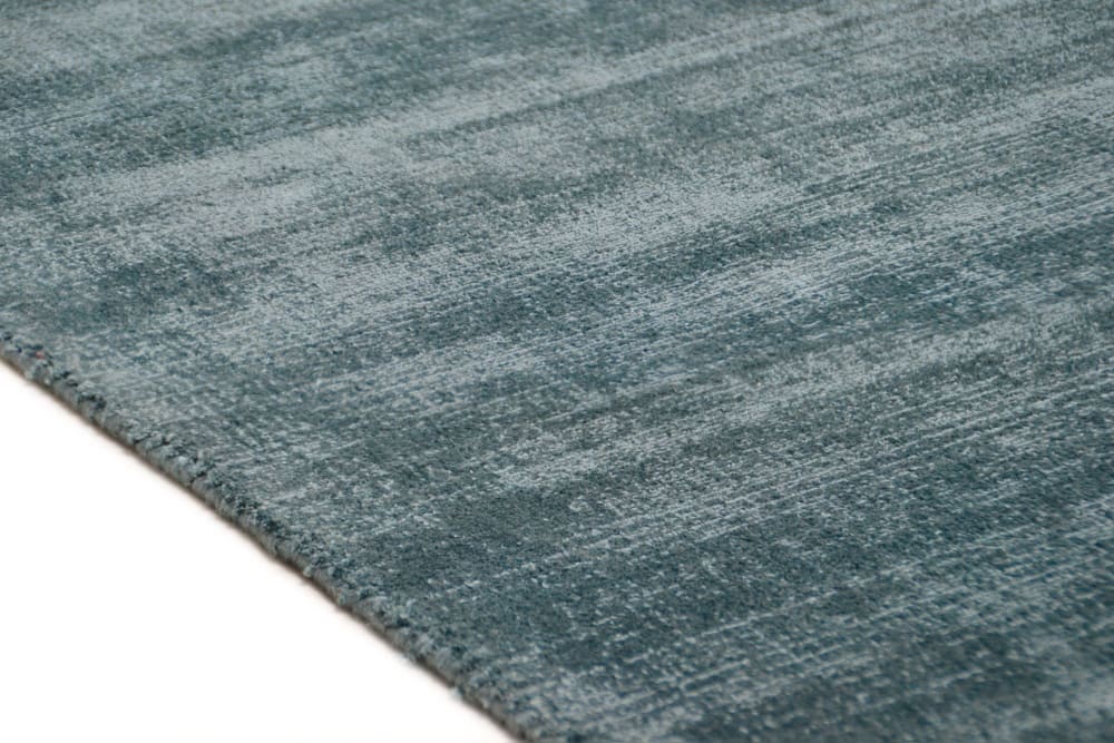 Tapis élégant doux et brillant en viscose aqua 65x135 — vue 3