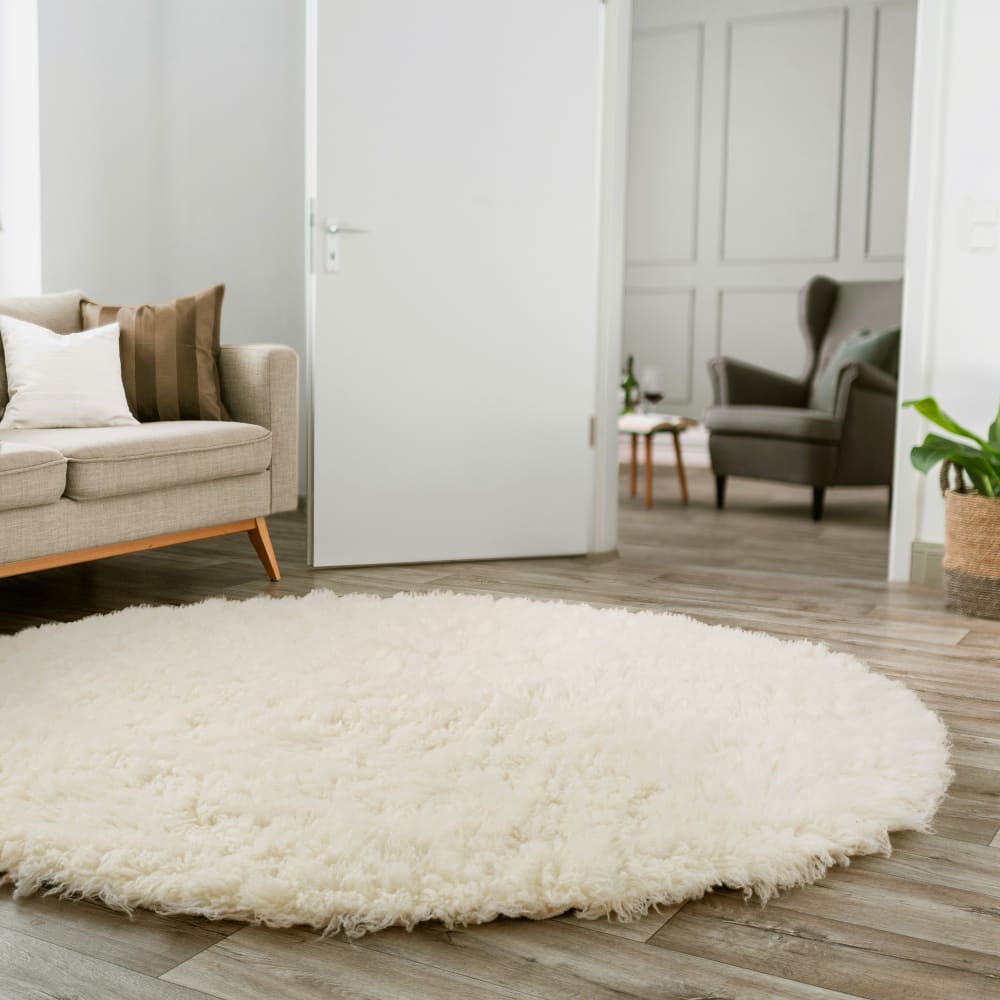 Tapis flokati en laine vierge naturel D140 cm — vue 3