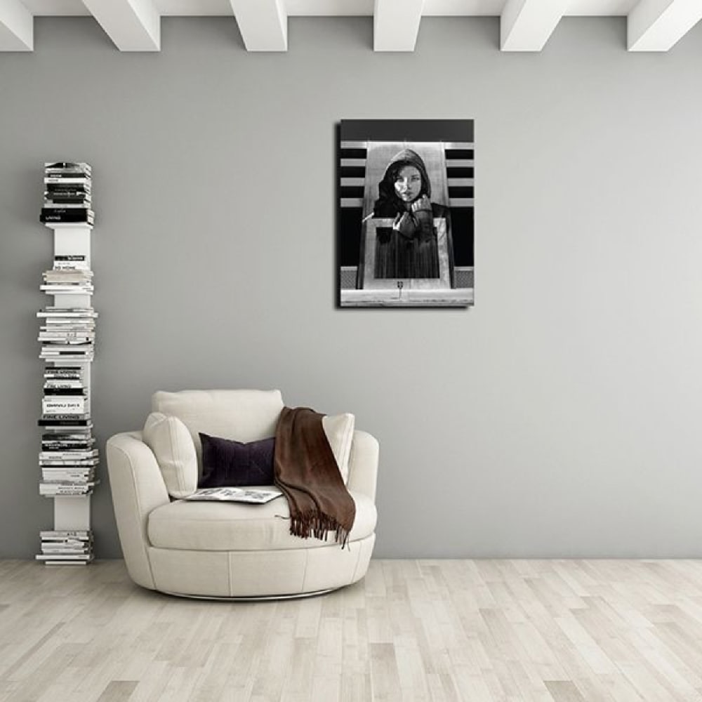Tableau métal femme capuche 32x45 - Maisons du Monde