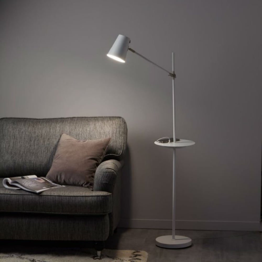 Lampadaire liseuse avec tablette et port USB blanc H144cm - Maisons du Monde
