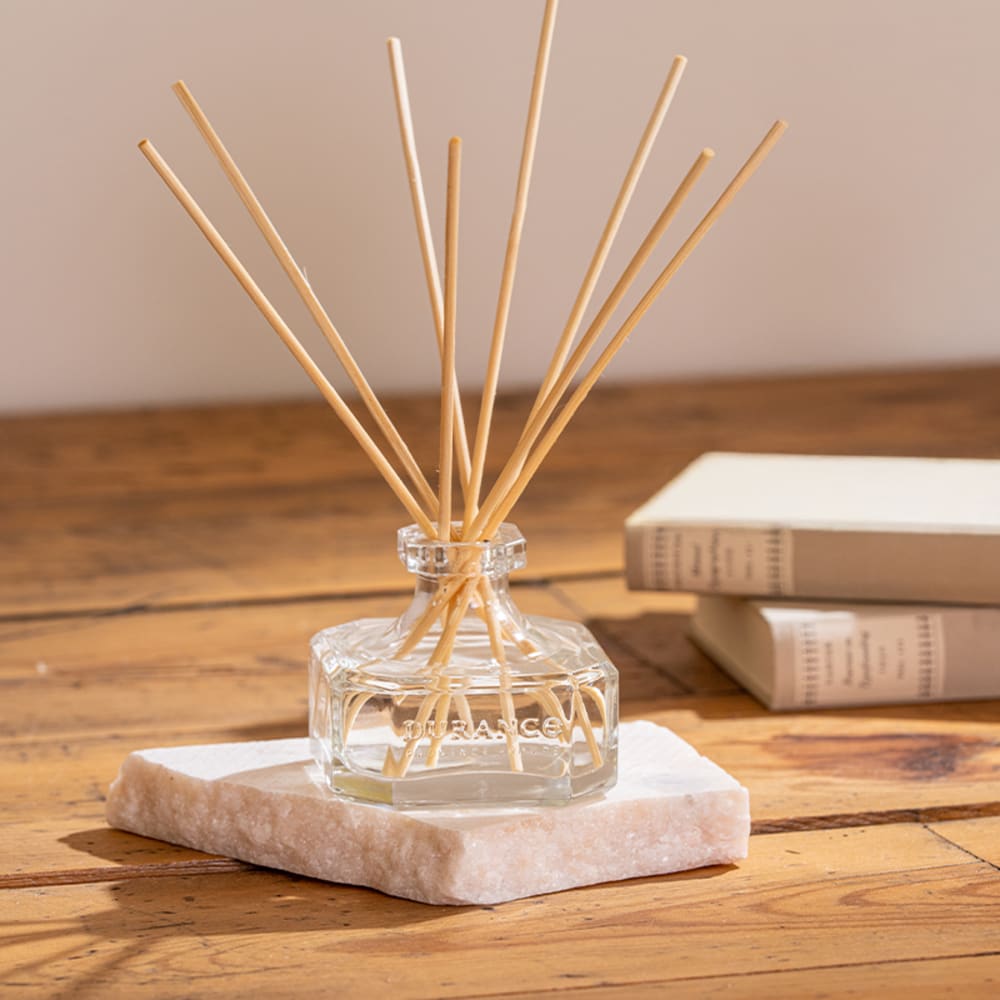 Diffuseur de parfum camélia blanc - Maisons du Monde