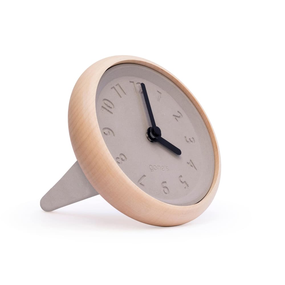 Reloj de mesa en madera y hormigón agujas negras