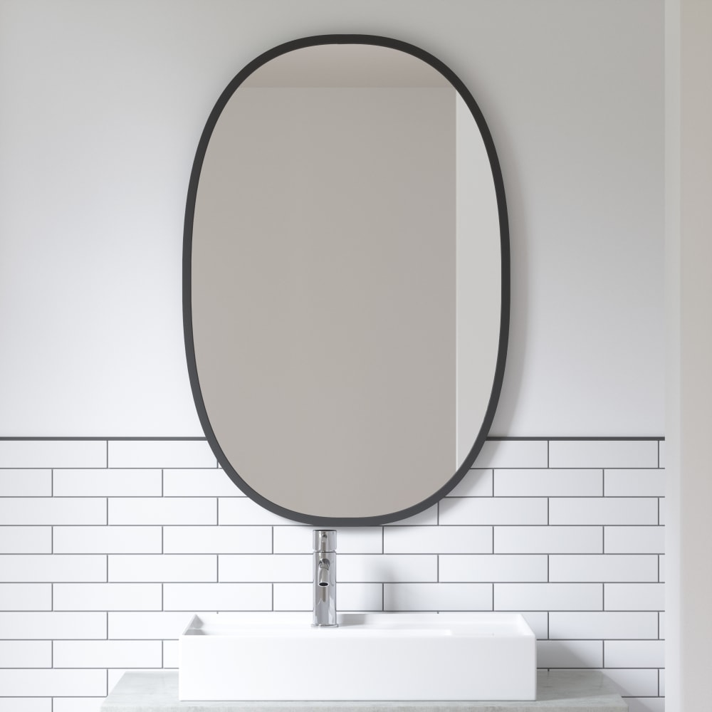 Ovaler Wandspiegel mit schwarzer Gummikontur 91x61cm - Maisons Du