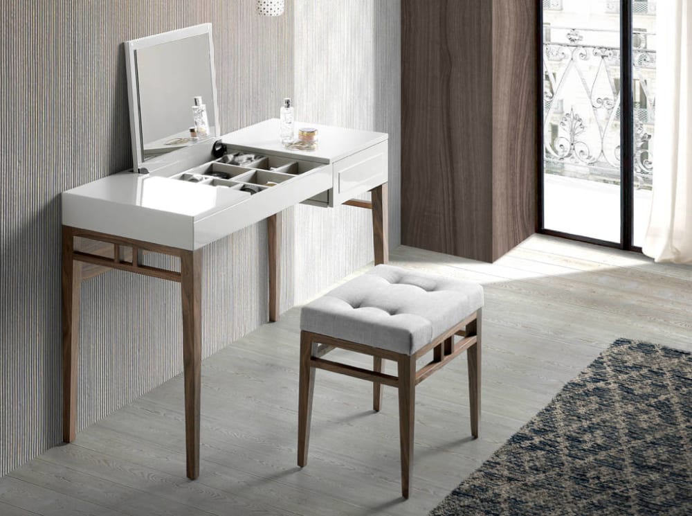 Banquette en tissu gris et effet bois noyer