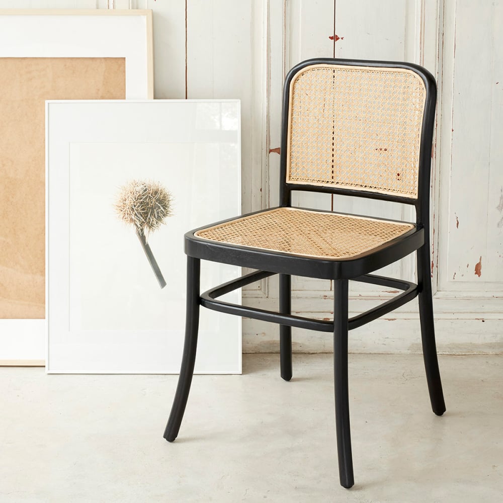 Chaise en acajou massif et cannage