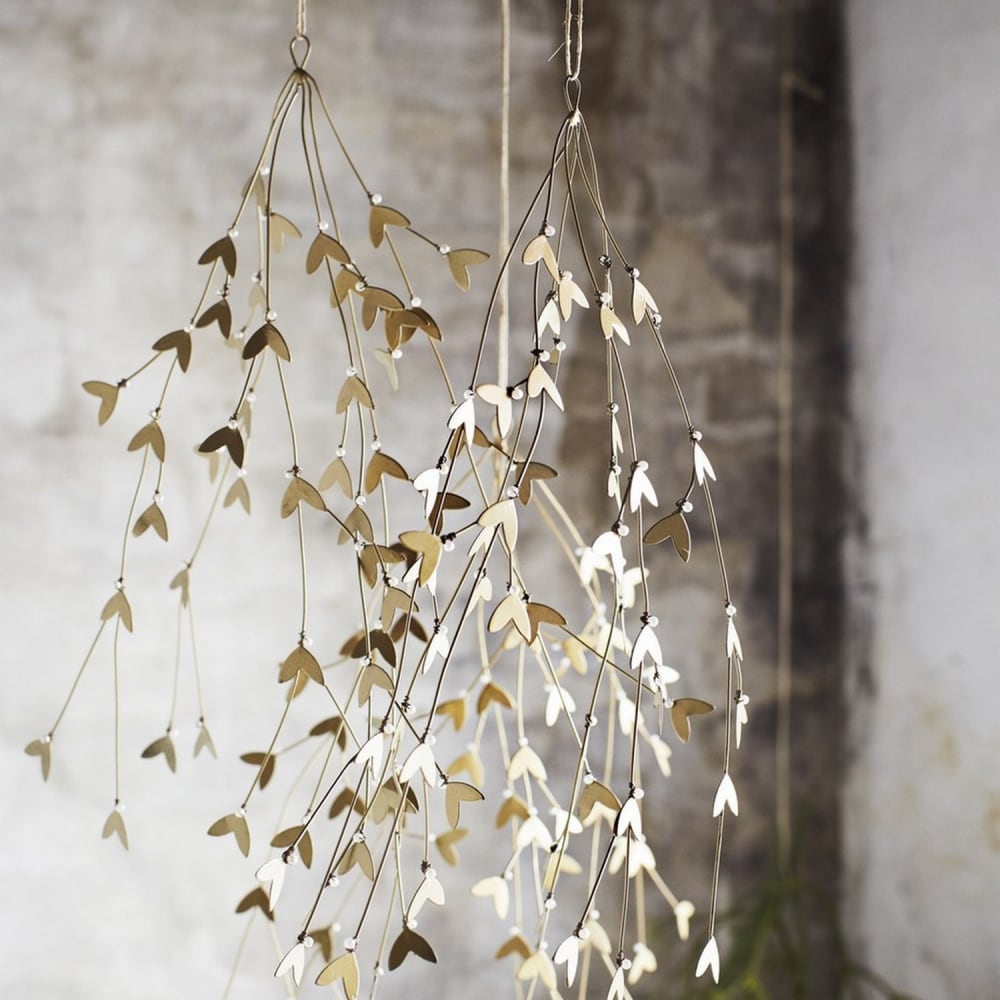 Décoration florale en métal doré H60cm - Maisons du Monde