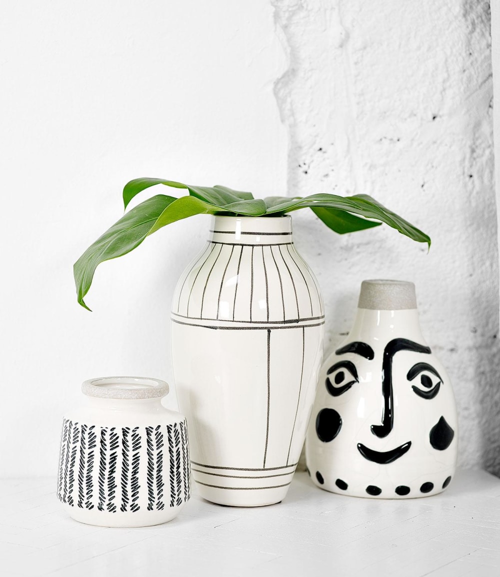 Vase visage en céramique blanche et noire H21cm - Maisons du Monde