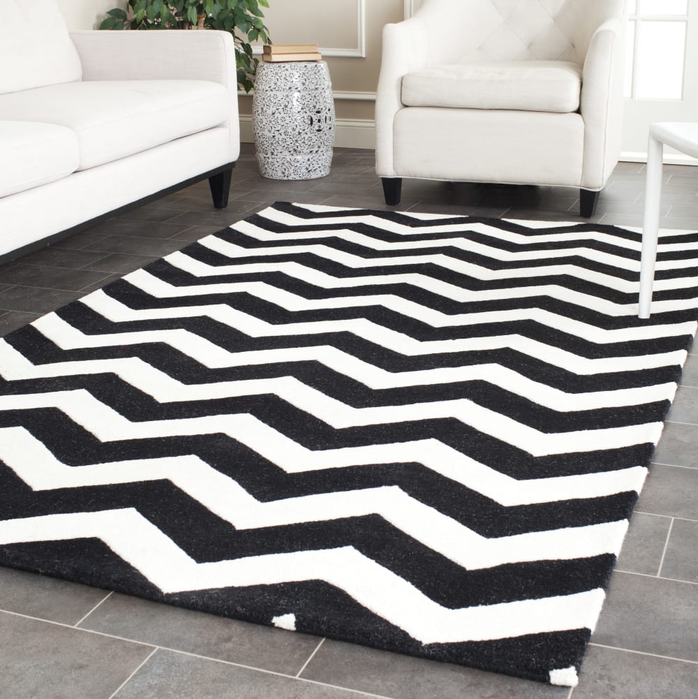 Tapis contemporain en laine blanc/noir, 122 x 183 cm — vue 3