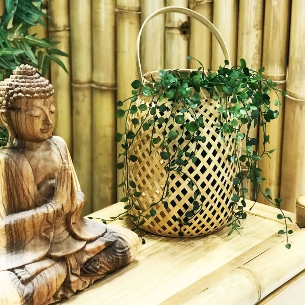 Panier décoratif en bambou - Maisons du Monde