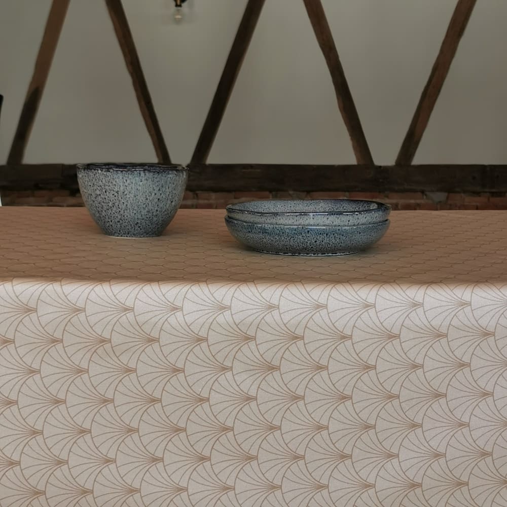 Nappe enduite coton nacrée carrée 120 x 120 cm - Maisons du Monde