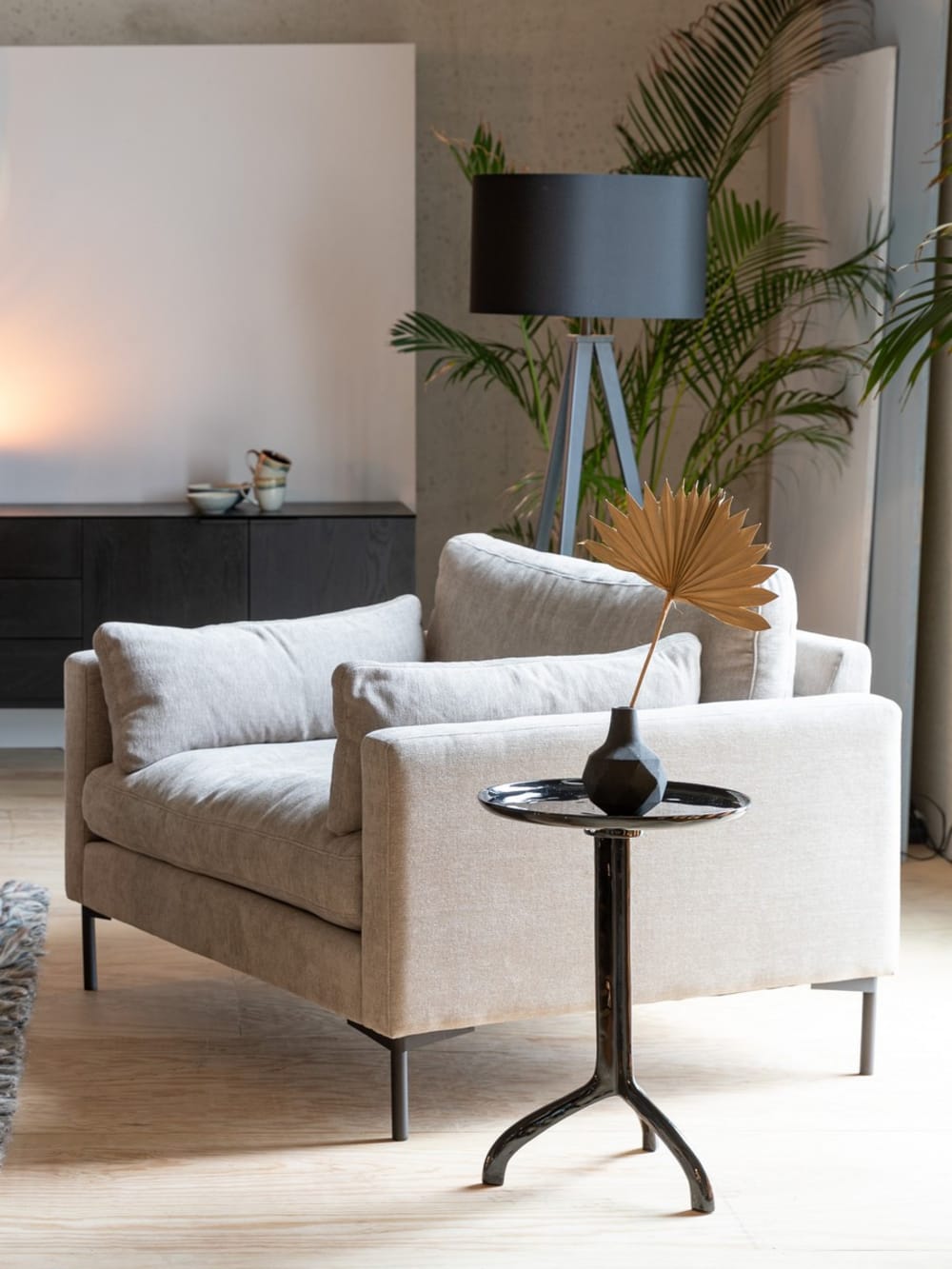 Poltrona confortevole in microfibra beige - Zuiver