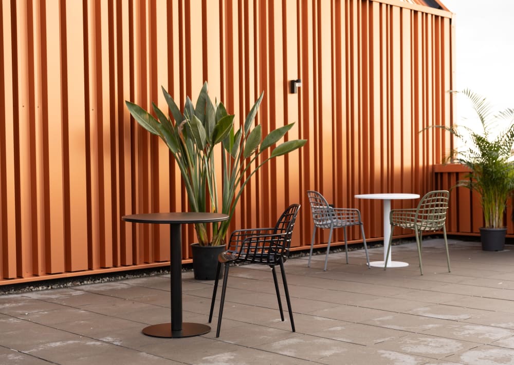 Mesa de bistro de metal negro - Maisons du Monde
