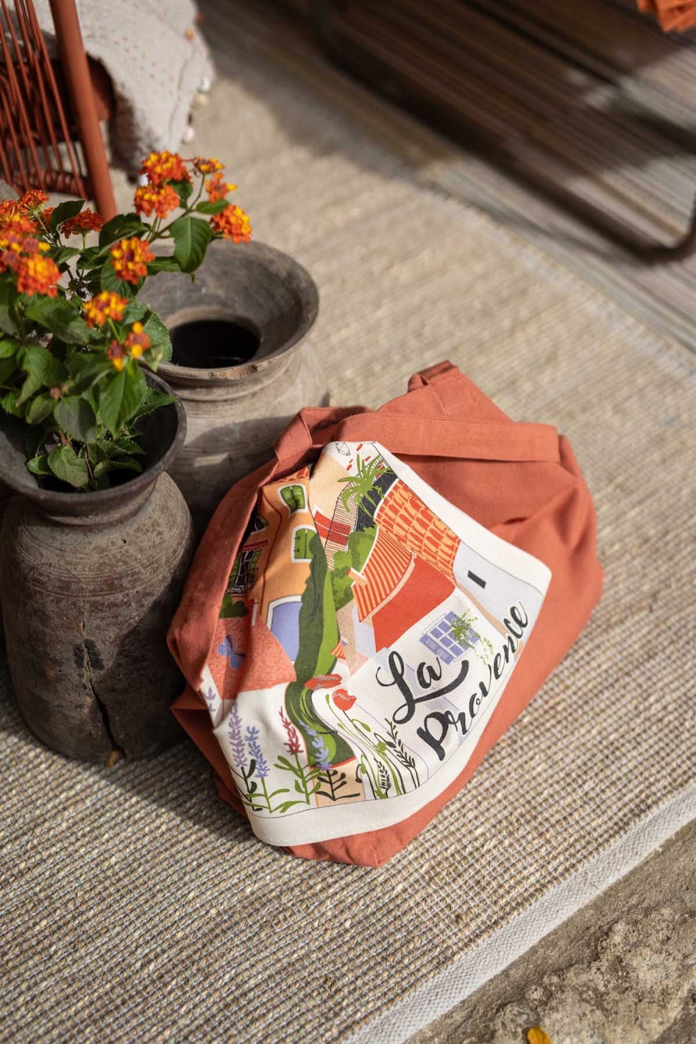 Torchon Village Provence en coton ecru 48 x 72 cm - Maisons du Monde