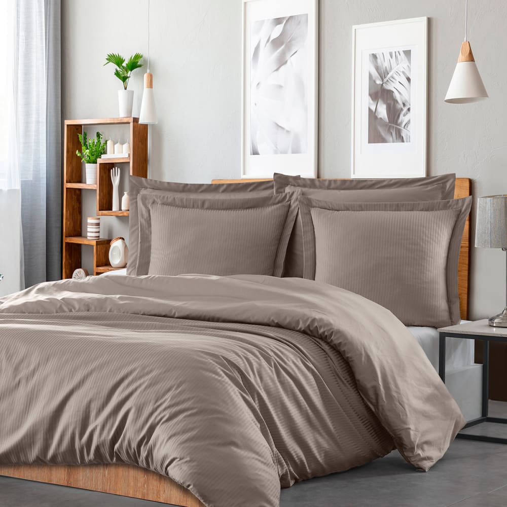 Housse de couette rayée réversible en satin taupe 260x240 cm — vue 3