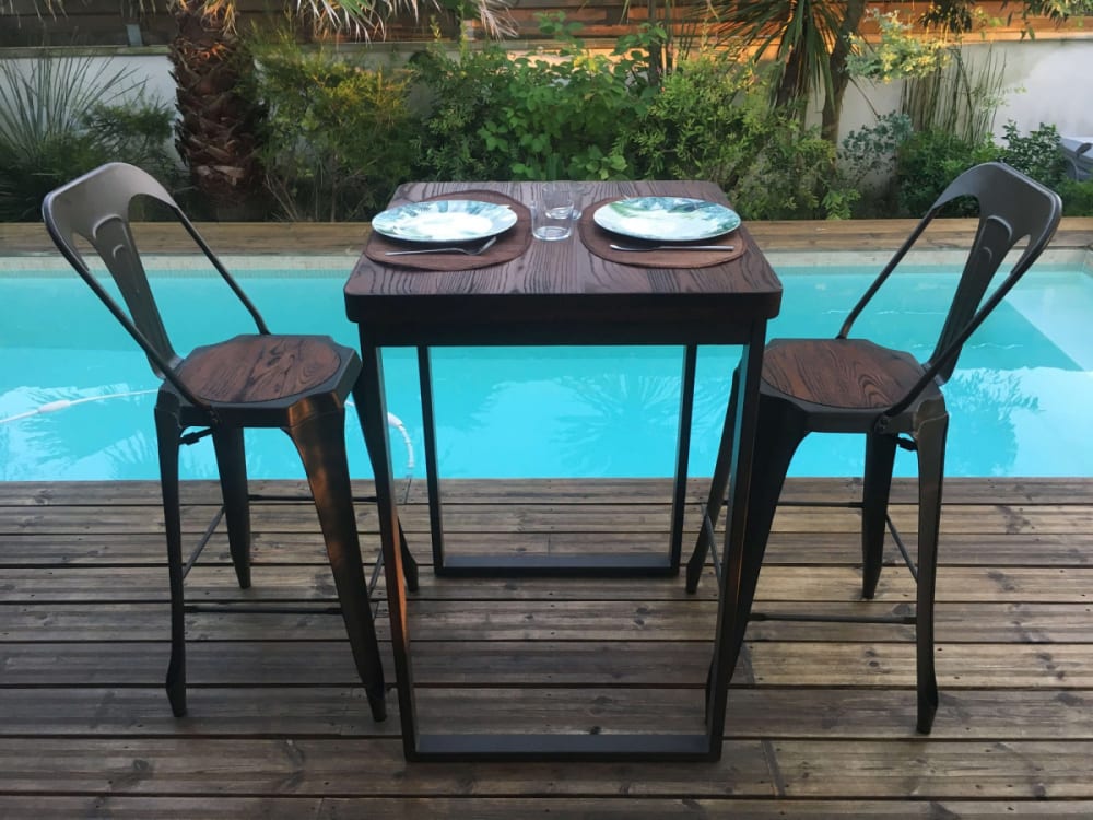 Mange debout 70 cm en acier et bois massif foncé