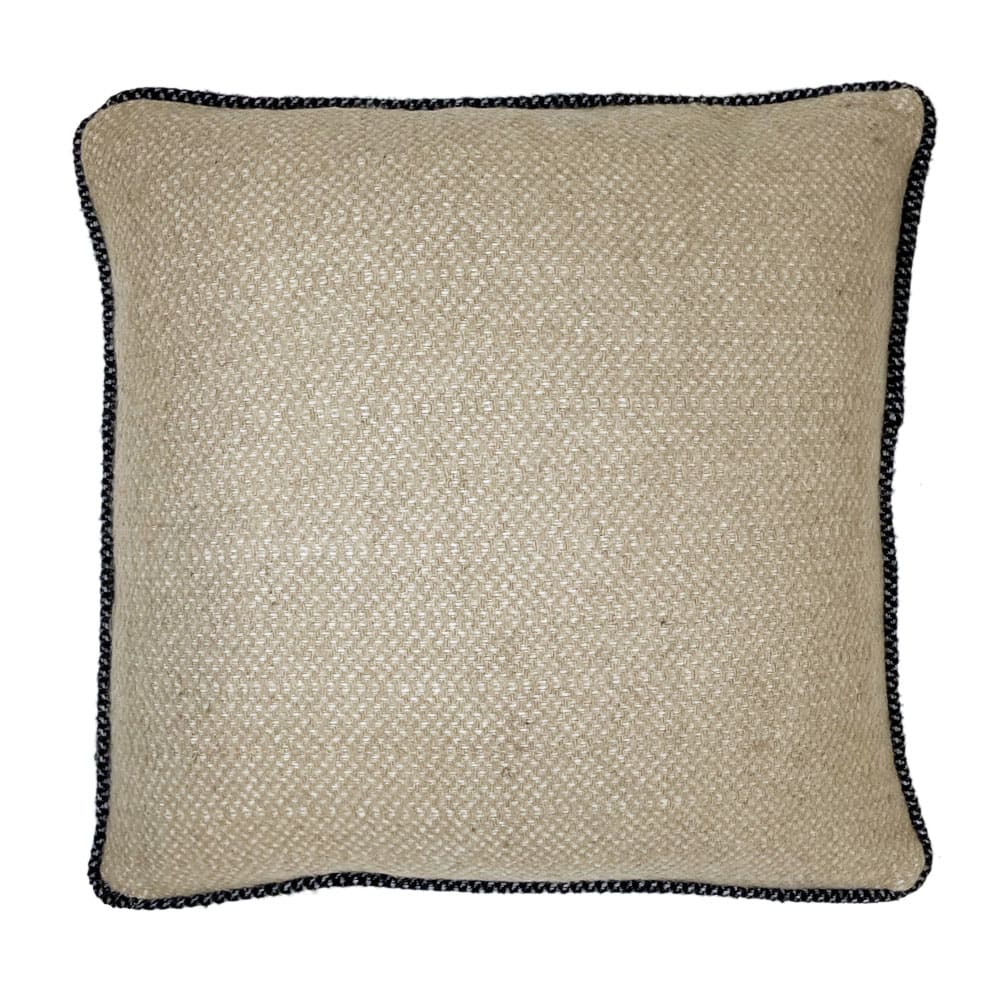 Cojín cuadrado beige lana reciclada 50x50