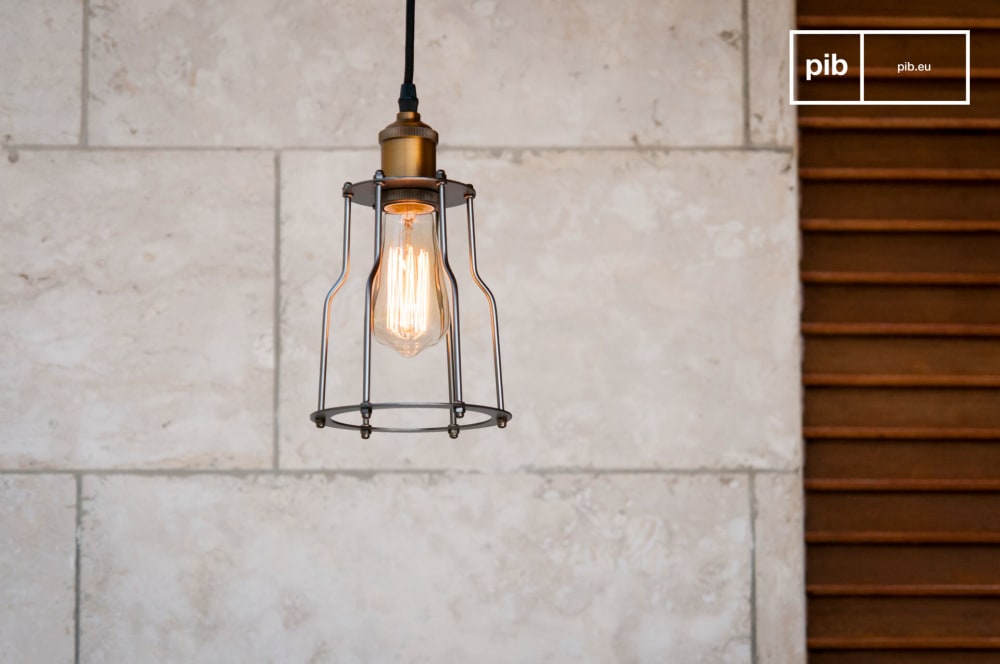 Lámpara colgante de metal dorado - Maisons du Monde