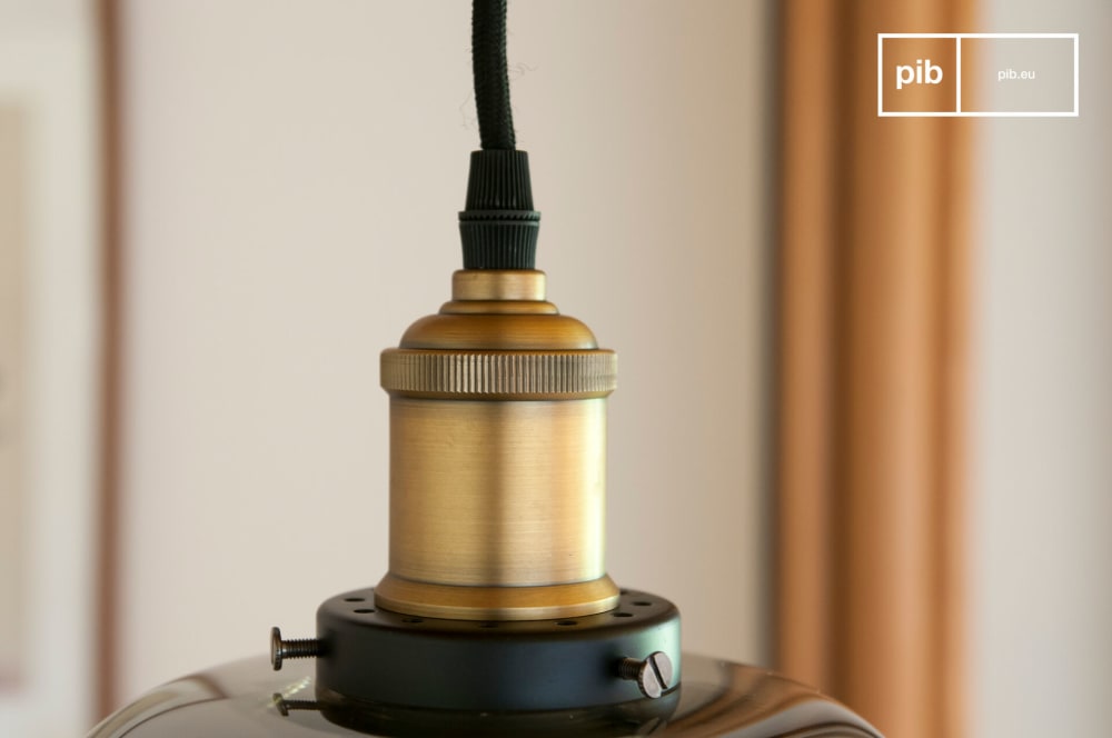 Lampe suspendue en verre transparent — vue 4