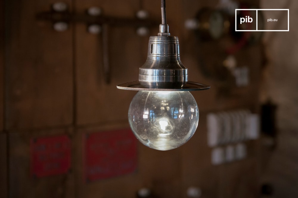Lampe suspendue en métal argenté — vue 3