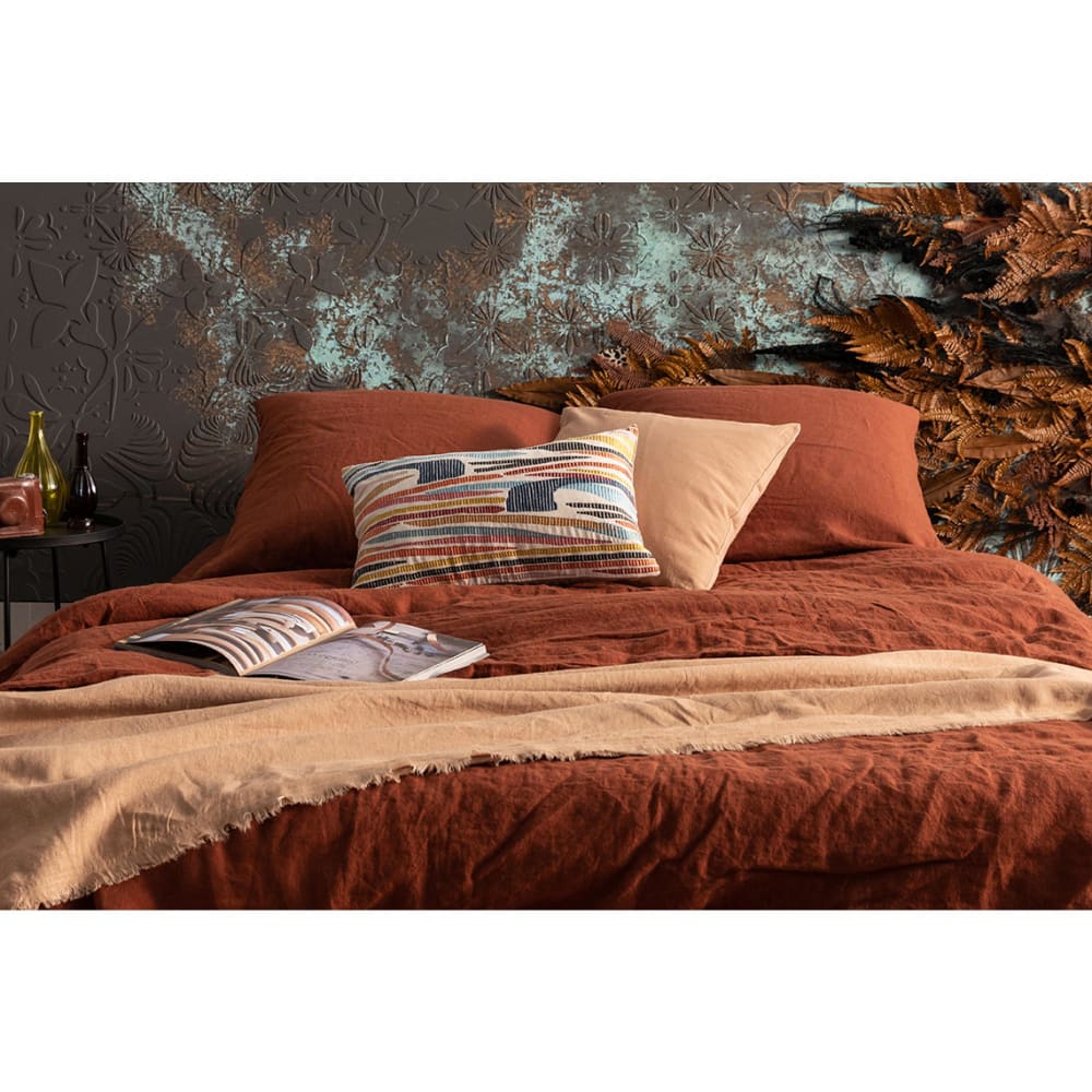 Coussin uni en lin rooibos 45 x 45 cm - Maisons du Monde