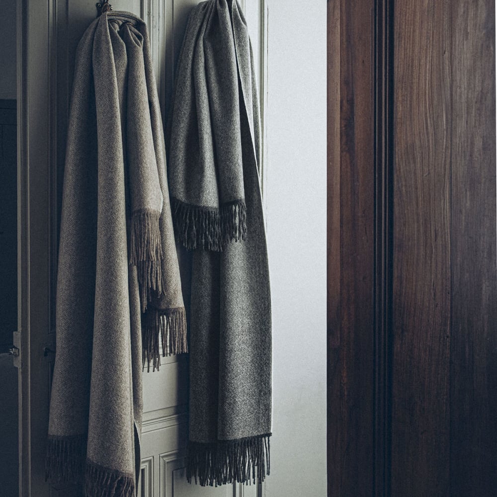 Plaid en baby alpaga gris 130x200