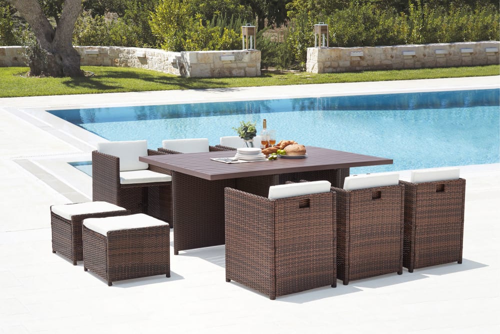 Table et chaise 10 places encastrables alu résine marron-blanc