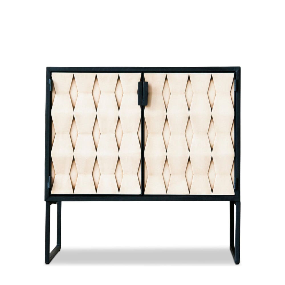 Credenza in metallo chiaro - Metallo