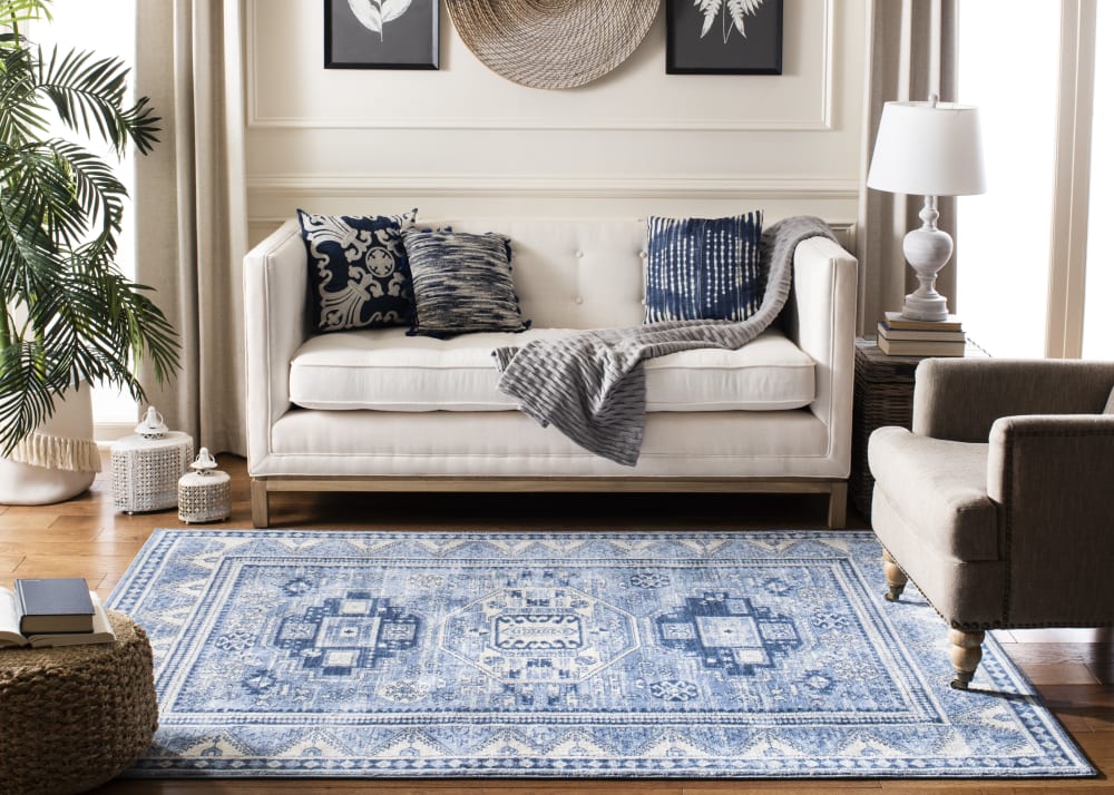 Alfombra tradicional de polipropileno azul/gris, 122 x 183 cm - Maisons du Monde