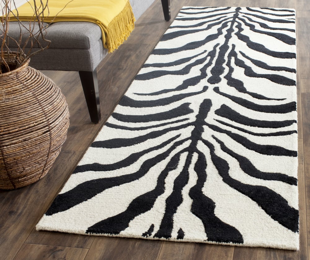 Tapis zèbre en laine blanc/noir, 76 x 244 cm — vue 3