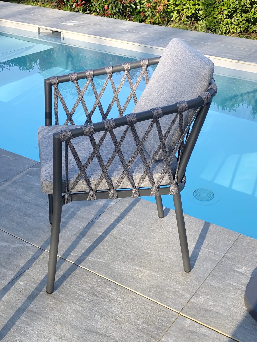 Sillón de jardín de aluminio y cuerda - Maisons du Monde