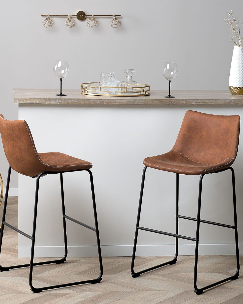 Set mit 2 Barstühlen aus Stoff, braun - Maisons Du Monde