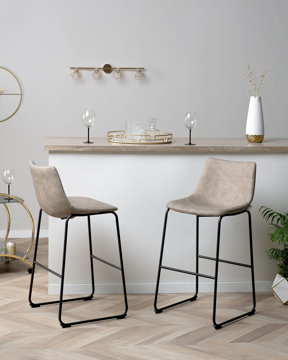 Set mit 2 Barstühlen aus Stoff, beige - Maisons Du Monde