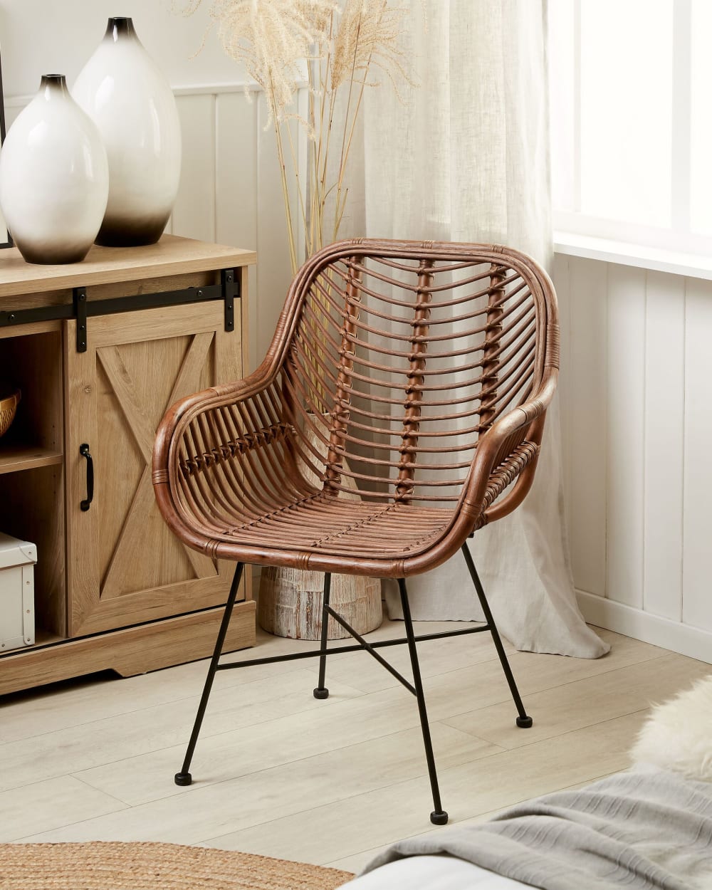 Chaise de salle à manger en rotin marron 64x89cm