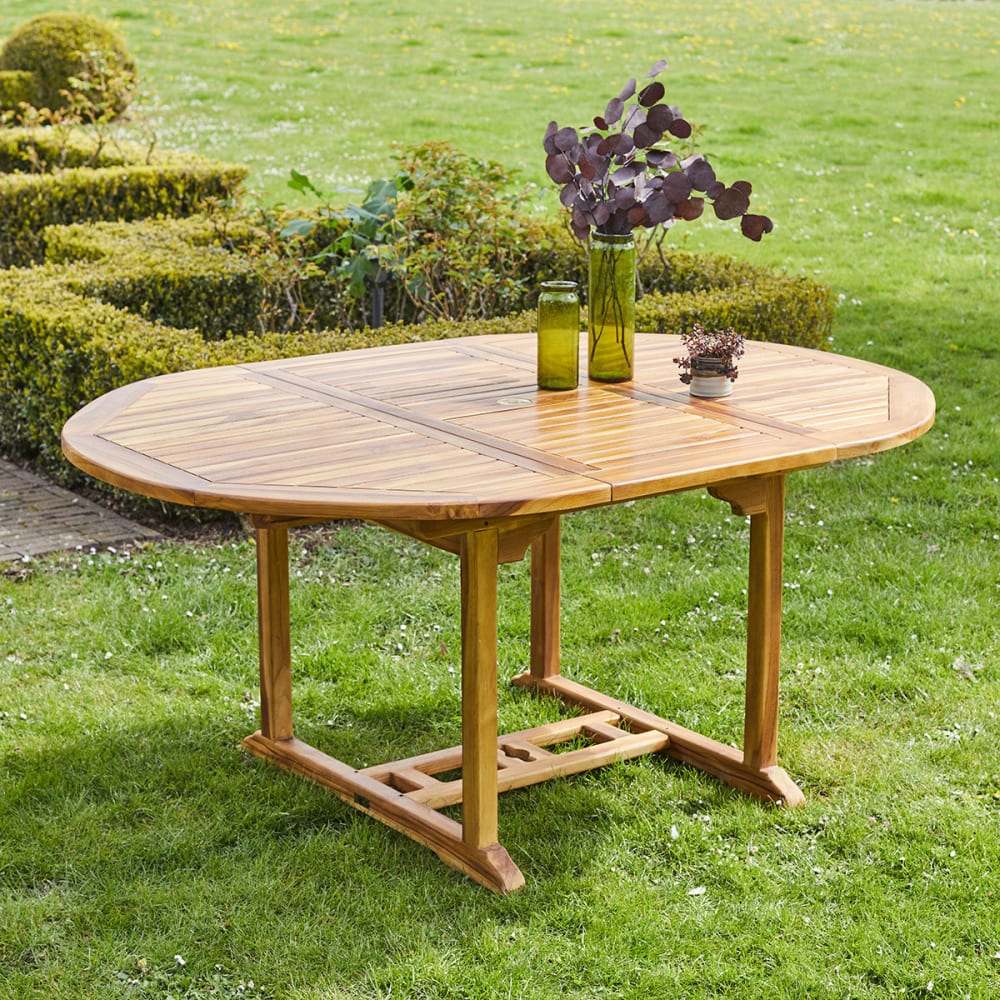 Table de jardin en teck huilé massif extensible ovale 6/8 pers.
