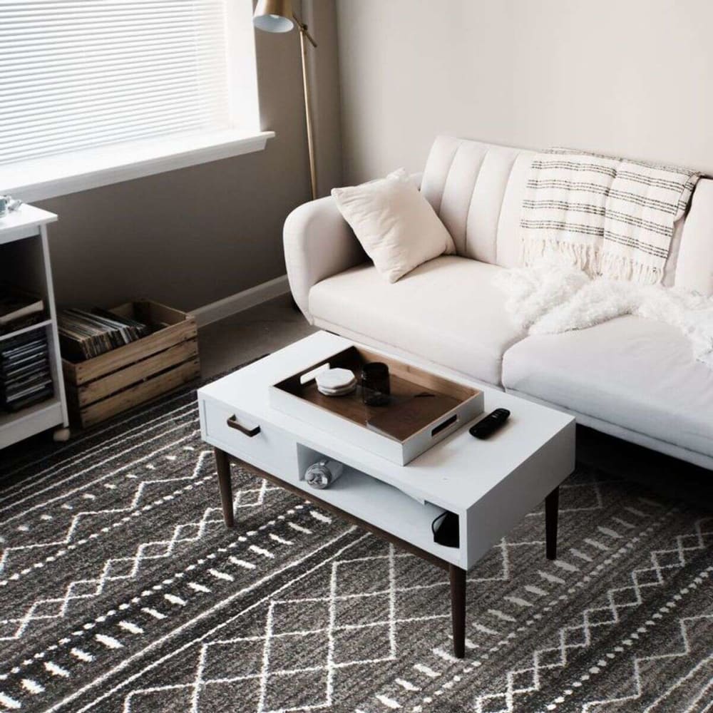 Tapis toucher laineux imprimé motifs ethniques noir 133x190 — vue 3