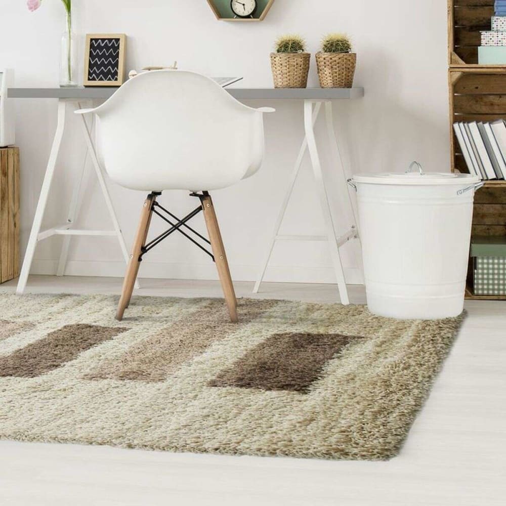 Alfombra de pelo largo beige 160x230