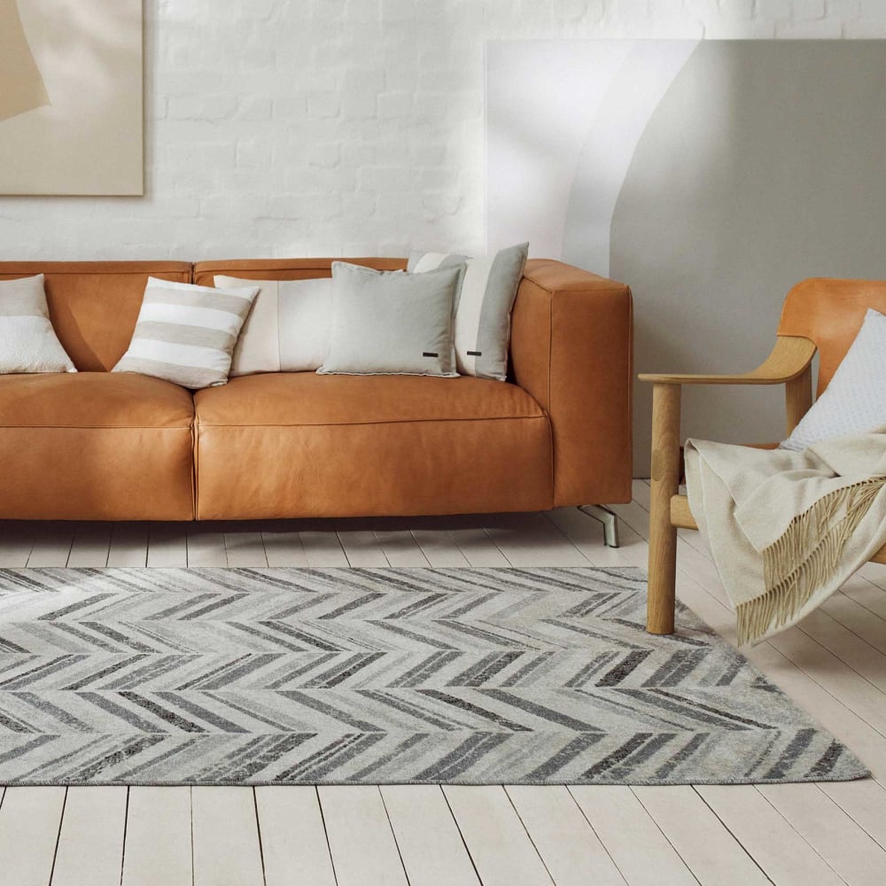 Tapis exterieur tissé plat motif chevrons vintage gris 160x230 - Maisons du Monde