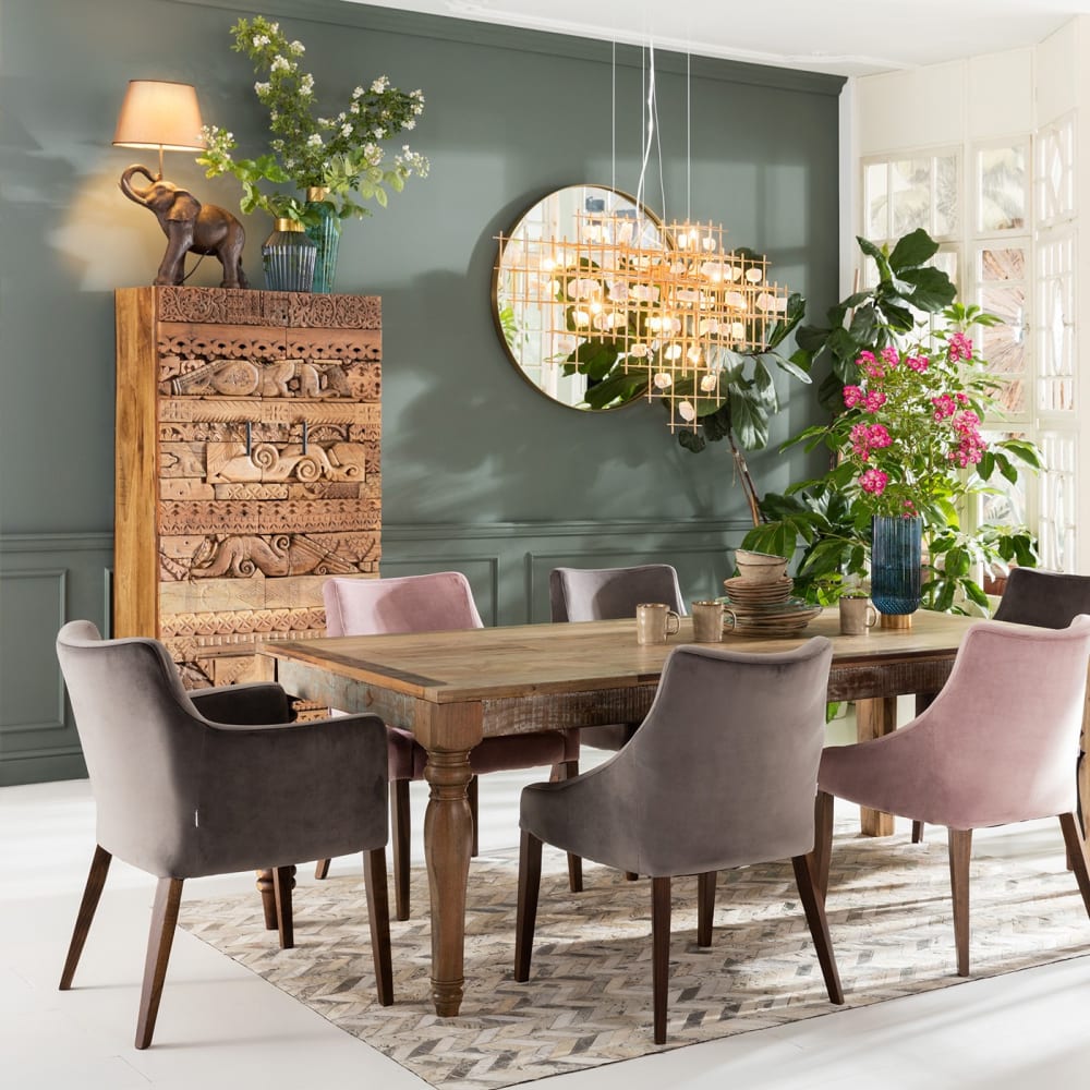 Stuhl mit Armlehnen in Samt-Optik, grau - Maisons Du Monde