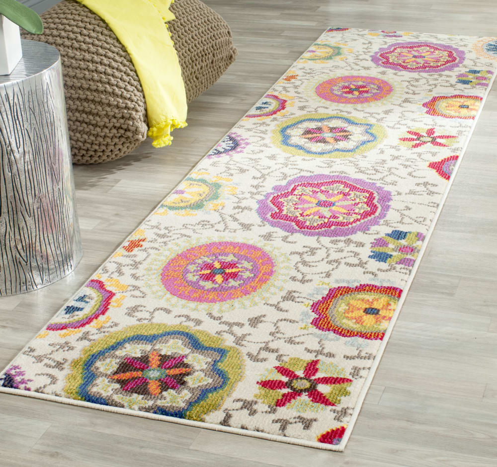 Tapis bohème chic en polypropylène blanc/multicolore, 66 x 244 cm — vue 3