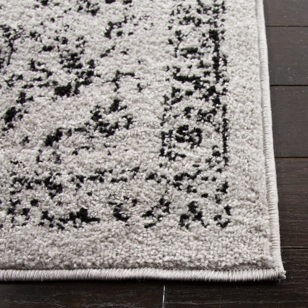 Tapis vintage patiné en polypropylène gris/noir, 155 x 229 cm — vue 4