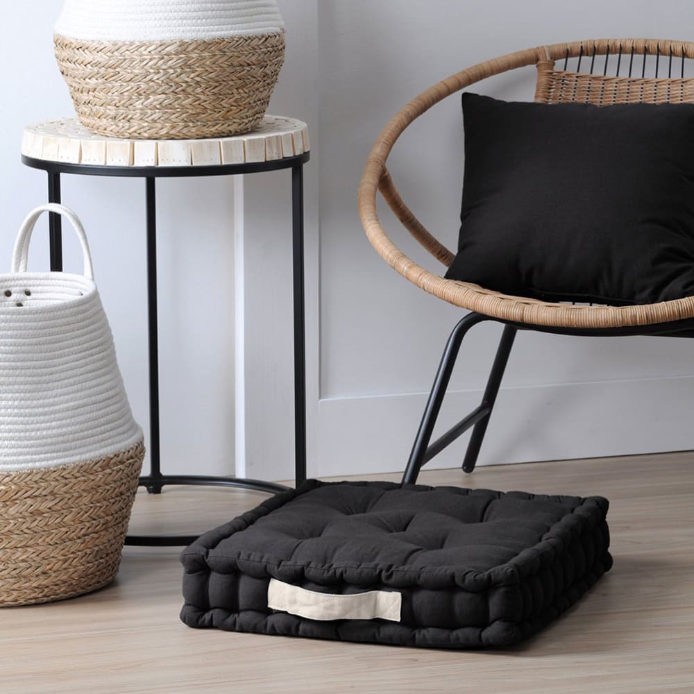 Coussin de sol épais en coton noir 45x45 - Maisons du Monde