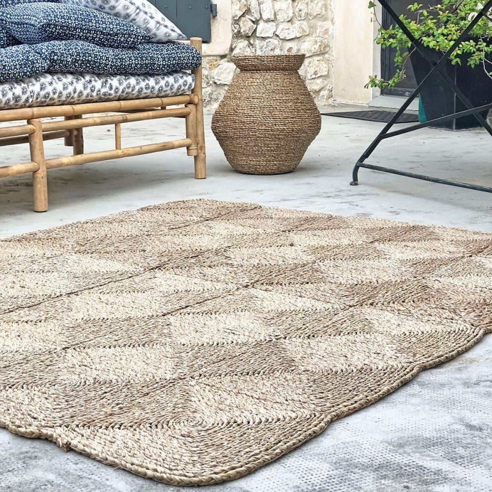Tapis rectangulaire en fibres de mendong 150 x 180 cm — vue 3